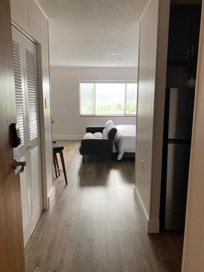 Stylish 1 Bedroom Apartment In Gadsden, Al Eksteriør bilde