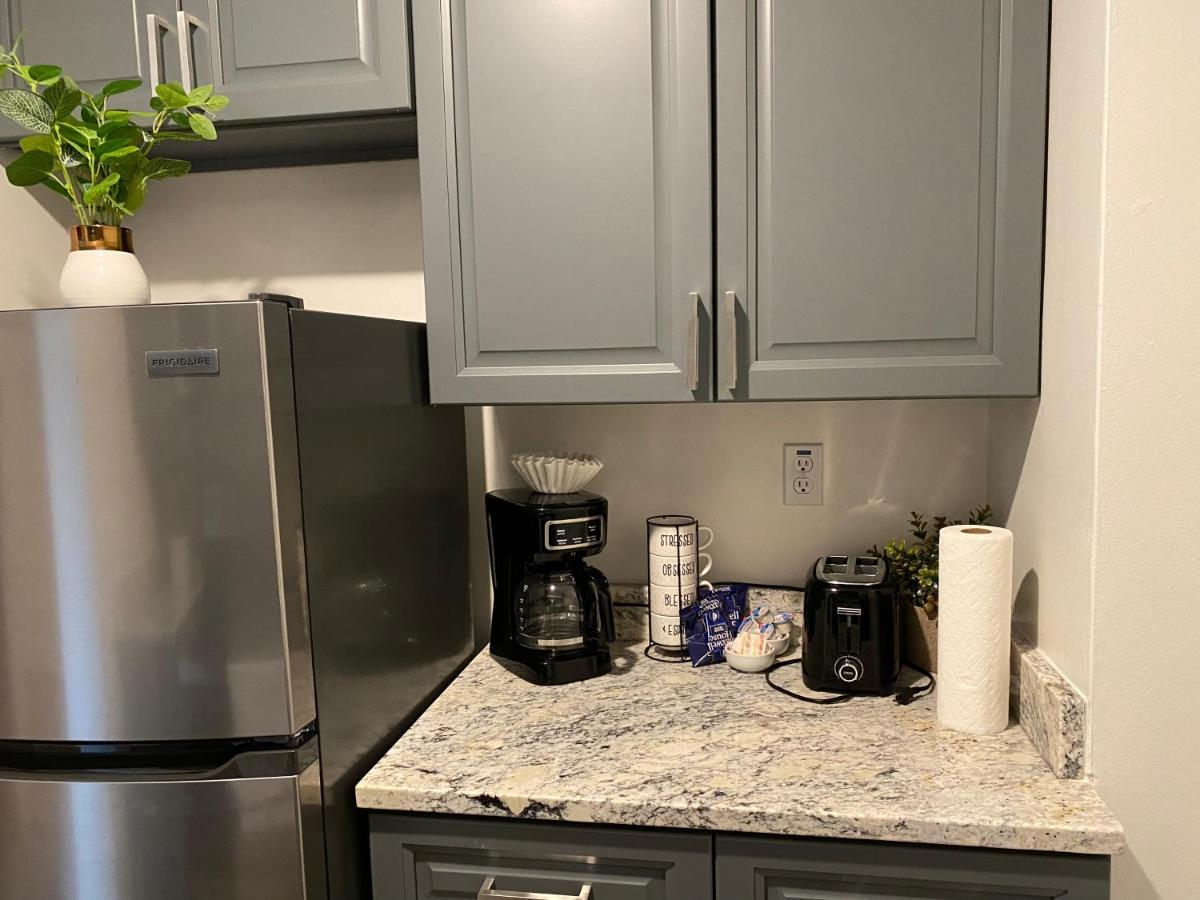 Stylish 1 Bedroom Apartment In Gadsden, Al Eksteriør bilde